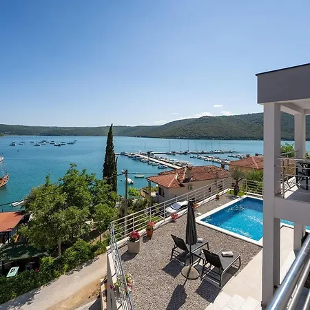 Holiday home Cincin *