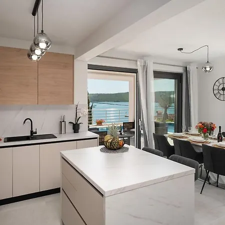 Cincin Holiday home